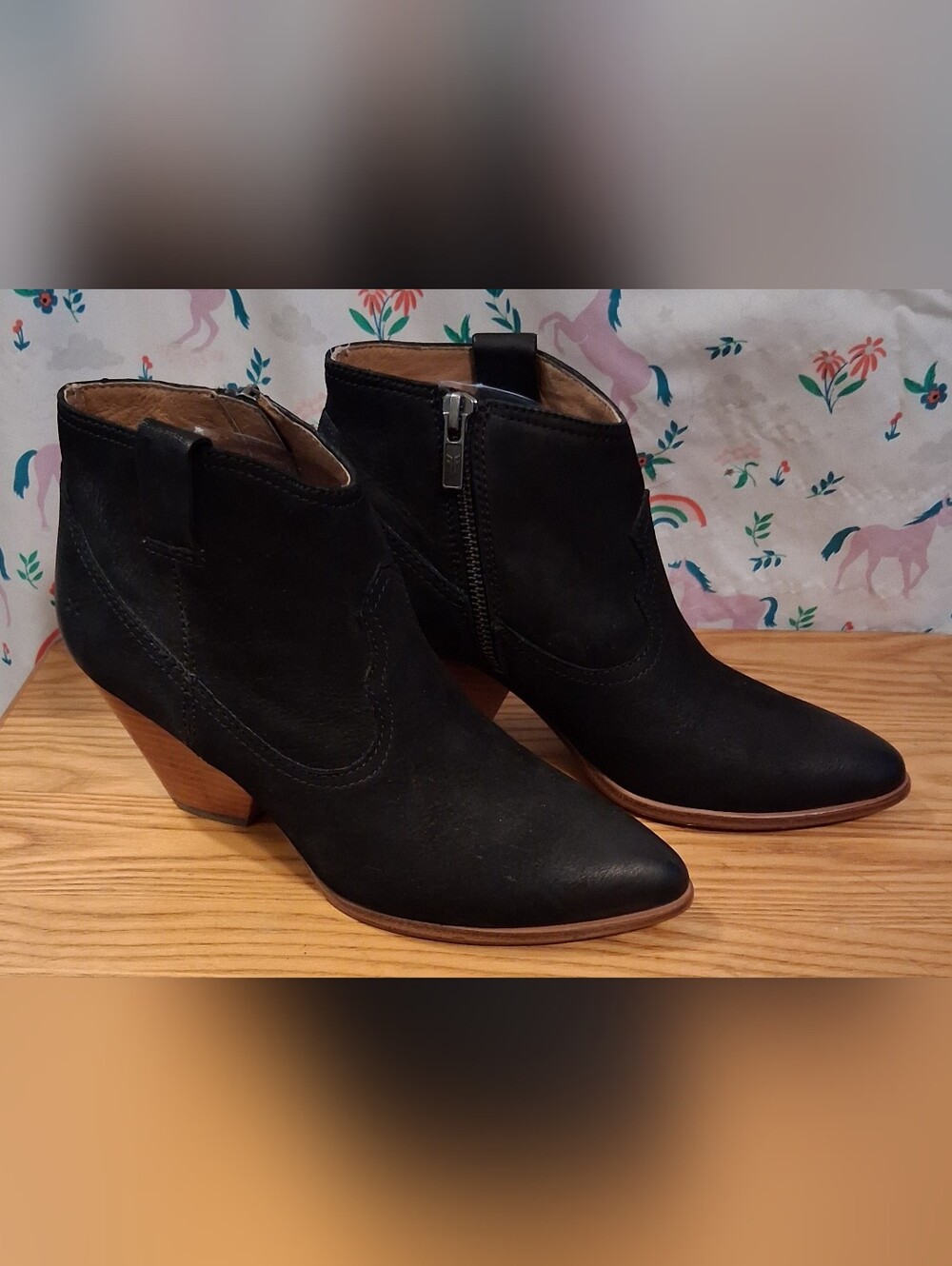 EUC Frye Reina Black Suede Country Western Moto Boho Ankle Bootie Shoe SZ 7.5 - Picture 3 of 10